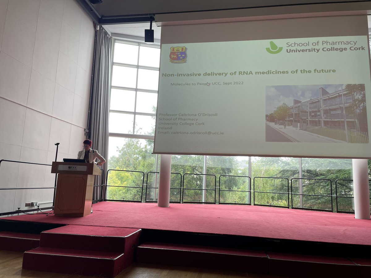 gabrimar73's tweet image. Prof Caitriona O’Driscoll opening the session “From molecules to medicine” on “RNA medicine” #fM2P @UCCMedHealth @UccDeptMed