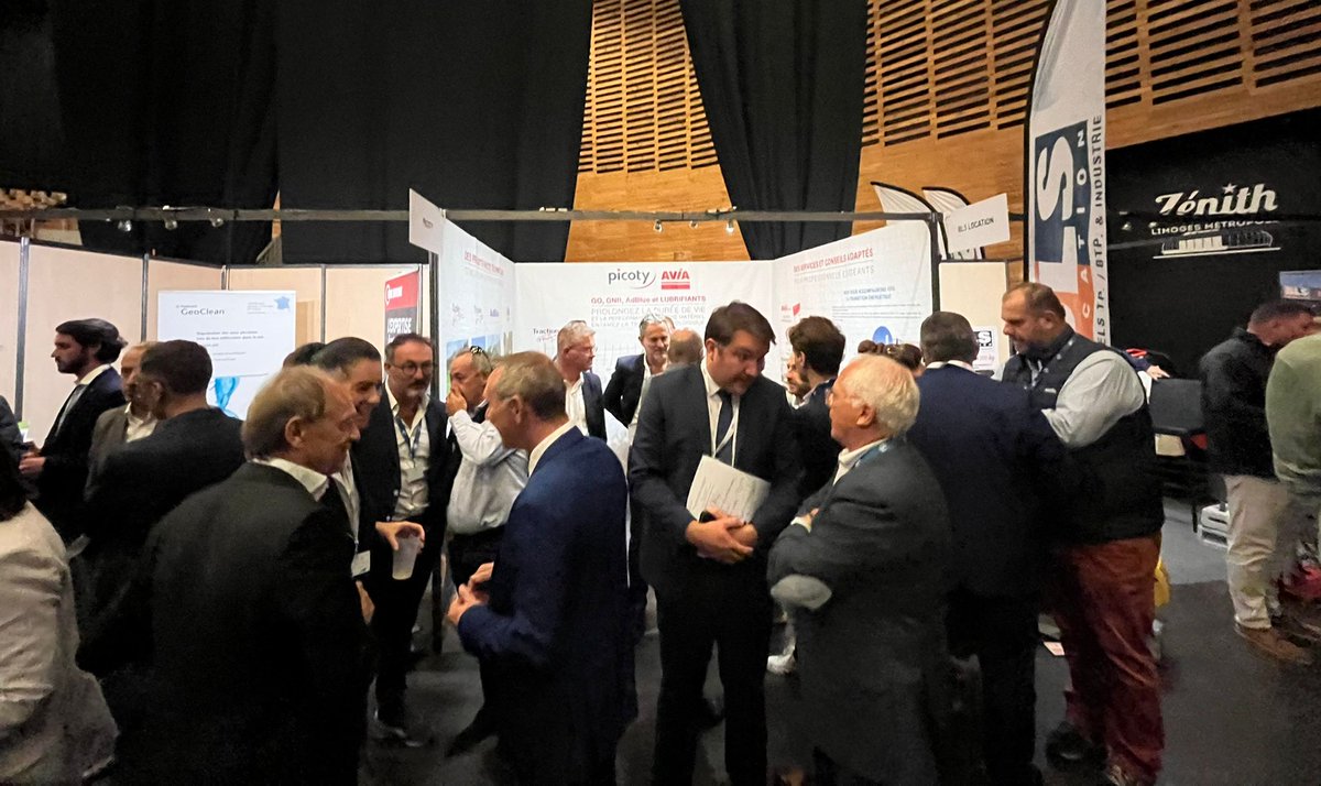 ✔️ VISITE DES STANDS ✔️ 

La visite officielle des stands est lancée !

#limoges #salontp #environnement #sécurité #innovation #travauxpublics #stands