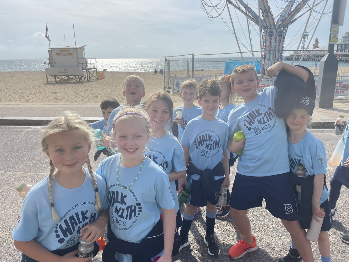 BCSPrepHead's tweet photo. We’ve reached Boscombe Pier 🙌🏻🥾 @BCSPrep #WalkwithBCS #Willdoes https://t.co/XUWZSHi80N