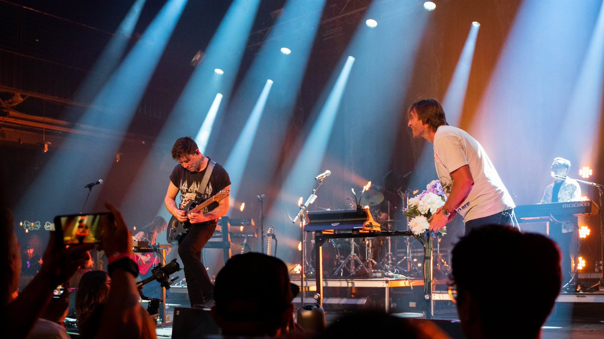 .<a href="/Royce_Whittaker/">Royce Whittaker</a> shredding
#TheMidnight