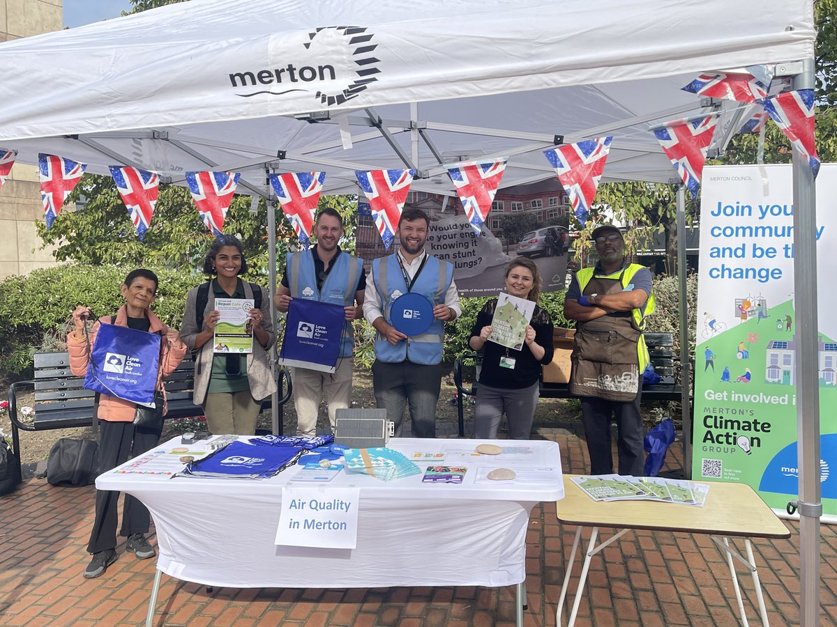 Merton Council (@merton_council) on Twitter photo Our Climate Team are outside #Merton Civic Centre until 12pm & at #Wimbledon Piazza from 2-4pm today for #WorldCarFreeDay
We're also joined by our Air Quality Team, <a href="/ClimateMerton/">Merton's Climate Action Group</a>, #TheWheelMerton, <a href="/SustainableMert/">Sustainable Merton</a> & Dr Bike is also offering free bike repairs!🚲🔧 Our Climate Team are outside #Merton Civic Centre until 12pm & at #Wimbledon Piazza from 2-4pm today for #WorldCarFreeDay
We're also joined by our Air Quality Team, <a href="/ClimateMerton/">Merton's Climate Action Group</a>, #TheWheelMerton, <a href="/SustainableMert/">Sustainable Merton</a> & Dr Bike is also offering free bike repairs!🚲🔧