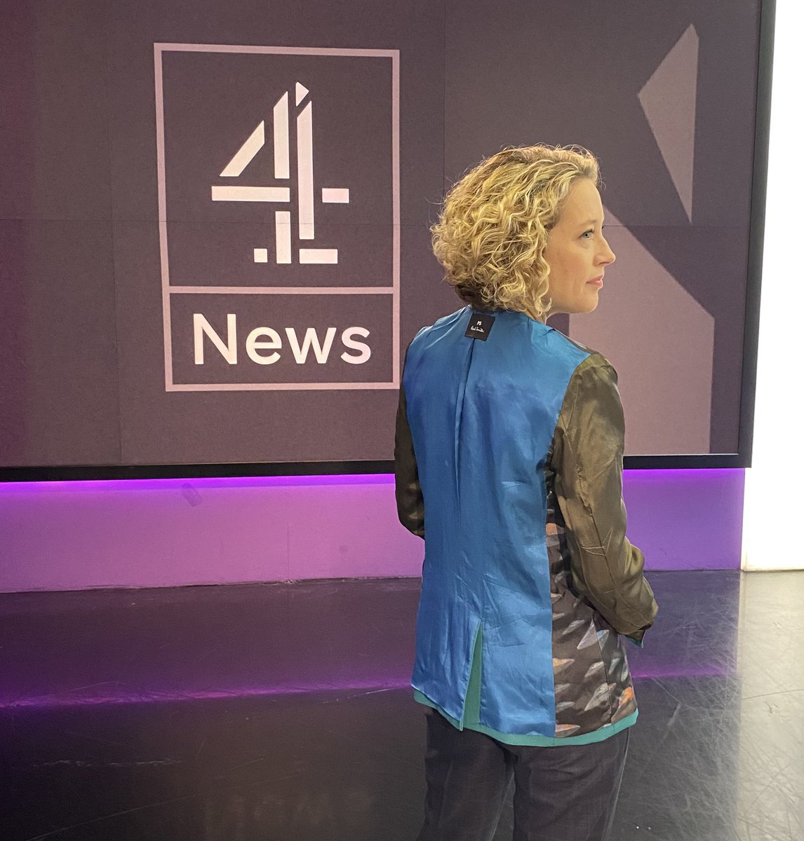 cathynewman's tweet photo. You saw this right. I’m wearing my jacket inside out to support If U Care Share - encouraging people to go Inside Out & share how they’re feeling. The aim is to start conversations for World Suicide Prevention Month @ifucareshare #askmewhy #GoInsideOut2022 https://t.co/OOFXpn4qrU https://t.co/RYDODRxsPj
