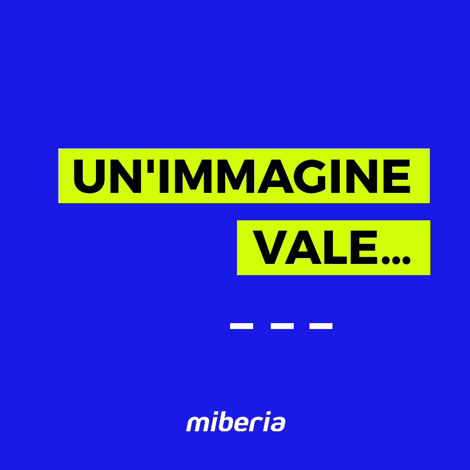 miberia_it's tweet photo. Un sorriso vale👄... più di mille parole😁.

Non ci credi? Scoprilo con lo spazzolino elettrico #OralB Pro 1 750⤵️

✔️Rimuove  100% placca
✔️Tecnologia 3D
✔️10 giorni autonomia
✔️Timer professionale
🎁Regalo: custodia da viaggio

#OralBPro1750👉 https://t.co/X2rEA18Al8 https://t.co/Cnif07whvP