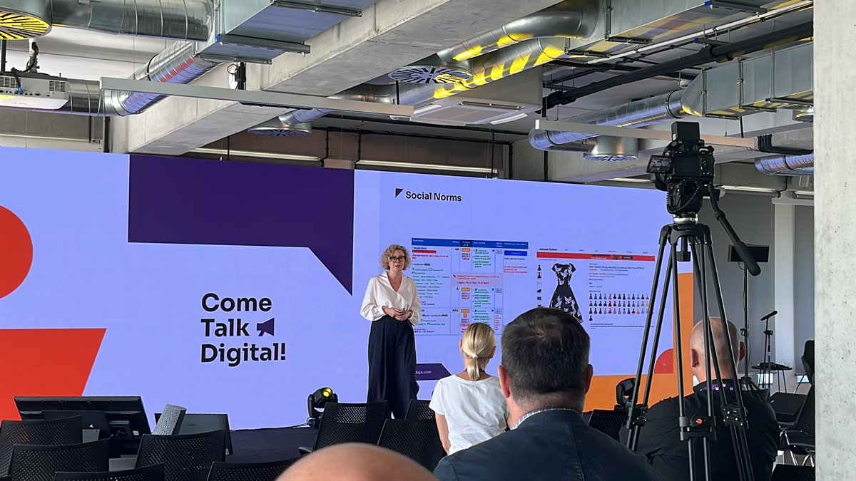 PrintIsntDead's tweet photo. Really engaging session on behavioural economics from Izabela Frankie from @PwCPolska at @CTD_event - love the concept of ‘nudging’ users through a journey &amp; how personalising experiences &amp; content is great but can be a risky strategy. Signpost with caution! #CTD2022 https://t.co/wR2jIGoa2V