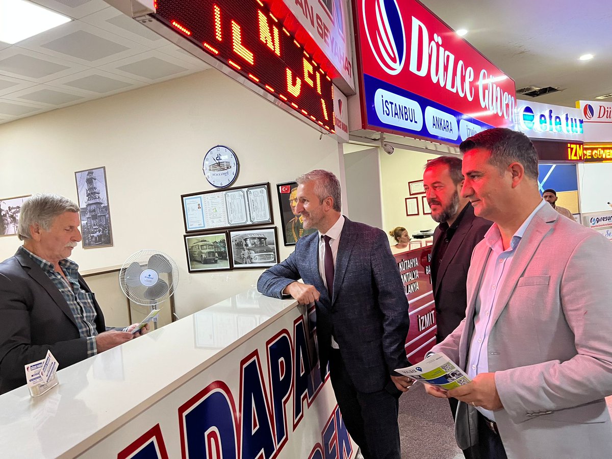 <a href="/devapartisi/">DEVA Partisi</a> Düzce İl Teşkilatı olarak “seçimden önceki son yaz” şiarıyla gerçekleştirdiğimiz faaliyetlerimiz kapsamında Düzce Şehirlerarası Otobüs Terminalini, taksi duraklarını ve terminal çevresinde bulunan esnaflarımızı ziyaret ettik.
<a href="/alibabacan/">Ali Babacan</a>
#Ulaşımındevası