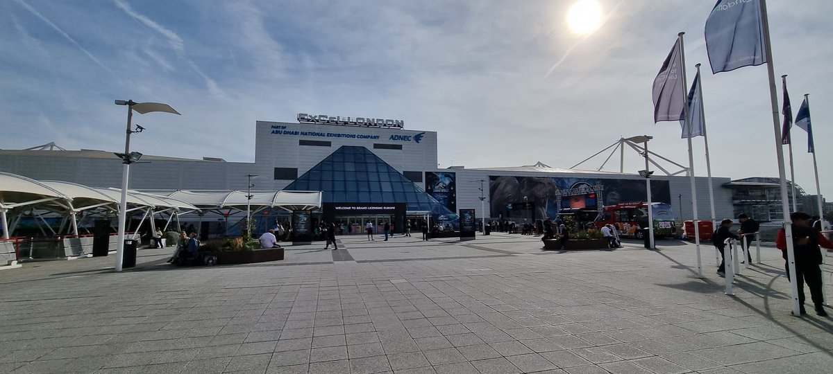 colmgovin's tweet photo. We are attending EGX this year. Looking forward to playing some great games as well as meeting some existing and new customers #EGX2022 #parsec #collaboration #remotework #hybridwork https://t.co/k0wHtU6nz7