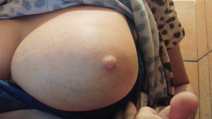 Me retraso en emisi&oacute;n nos vemos de aqu&iacute; a media hora https://t.co/PfRKYMuw2w