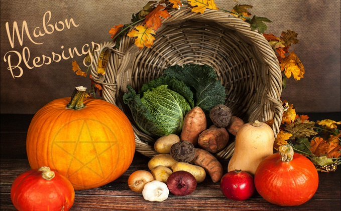 schalke_usa's tweet photo. I want to wish a very happy #Mabon to all my friends and followers! Today is the Autumnal Equinox, the first day of Fall! Embrace this sacred day and enjoy the cooler, less humid weather! Have a #BlessedMabon, dear friends! Namaste to you all! #SeasonsGreetings #MuchLove 🍂🍎🙏🕉️ https://t.co/cZXaPkhJ3I