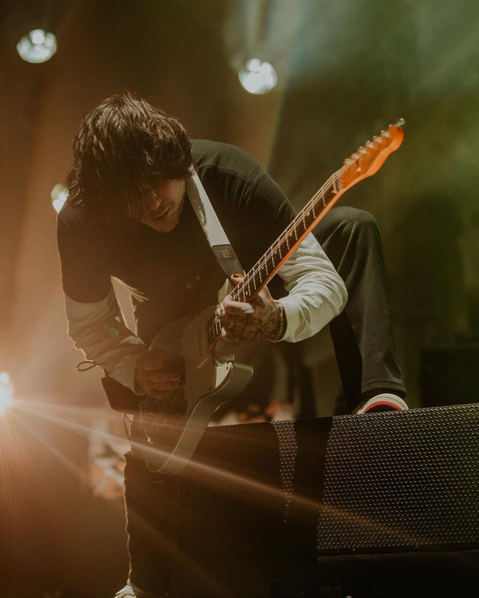 ventricletaste's tweet image. these are 15 years apart