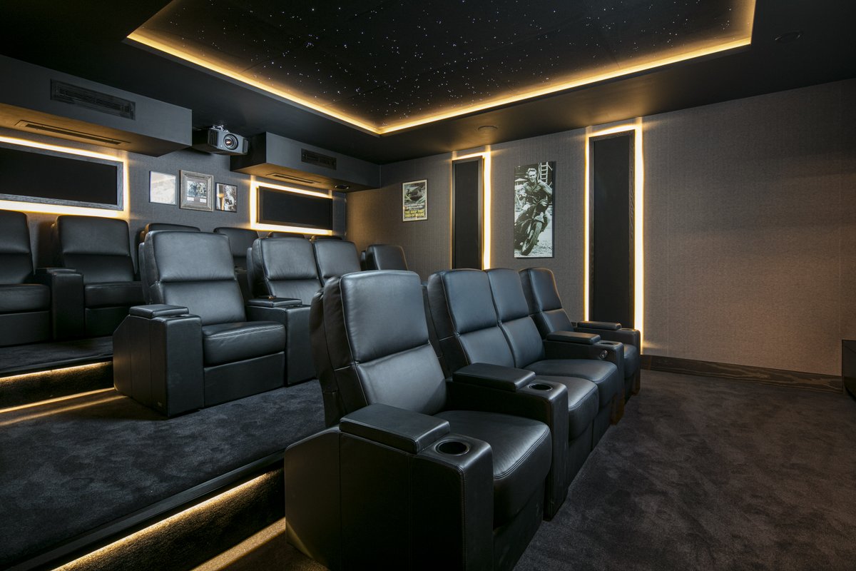 Imagine experiencing the magic of cinema in your own home. Get lost in the story, be carried by the phenomenal audio, and immerse yourself in ultra HD picture - grab your popcorn, it's movie night!