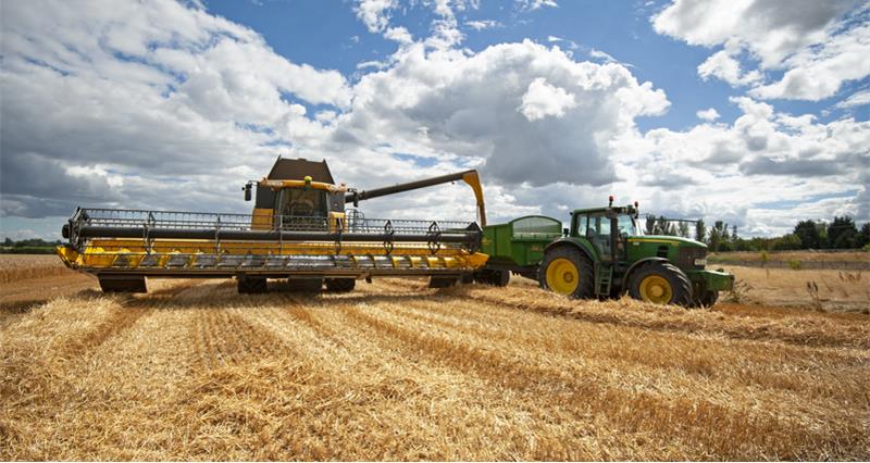 We've launched our Harvest Survey for 2022 which helps us to build a picture of yields across the country 🚜🌾

This year's data will help us assess the impact of the fertiliser crisis, escalating input costs, and difficult weather 📈☀️

Take the survey 👉 ow.ly/alC850KOQSo