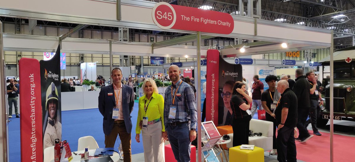 firefighters999's tweet photo. If you’re at the #EmergencyServicesShow, pop by Stand S45 - our team would love to see you and introduce our #wellbeingzone.

Our Wellness and Behaviour Change Coaches, AJ and Mike, have also given talks on maturing healthily and inner strengths, did you catch them? #ESS2022 https://t.co/B3WOhsvehW