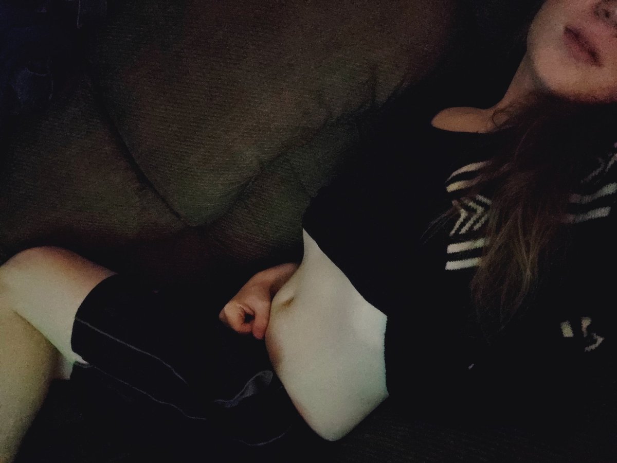 MattyHasFans's tweet image. Feeling back to 100% and totally covid free!

Who wants to come over and see if my sense of taste is okay? 

;P

#Femboy #tummy