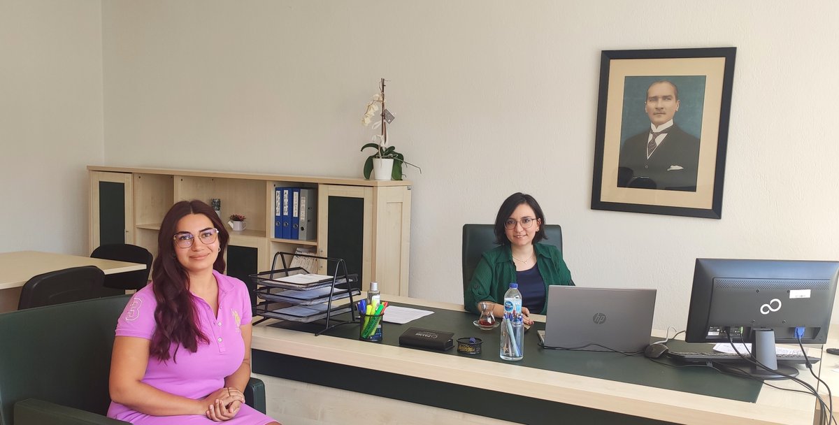 Enstitü Müdürümüz, Lisansüstü Öğrenci Temsilcimiz ile Dönem Başı Toplantısında Bir Araya Geldi.