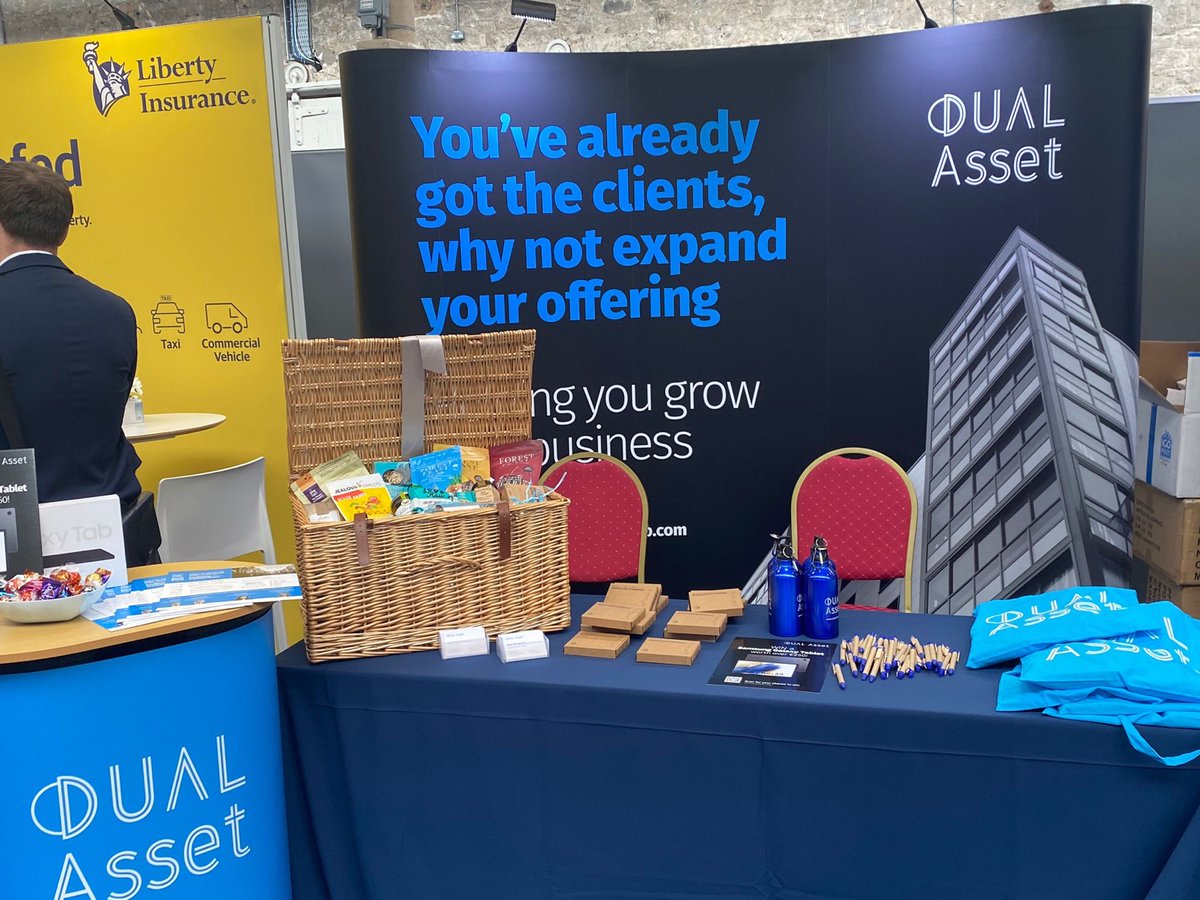 A fantastic turnout at the Brokers Irelands Meet the Market Day last week! A lot of new faces that we are looking forward to working with. Most importantly, we really hope you enjoyed the goodies!

#brokersireland #dualasset #titleindemnity #ireland #europe #realestate