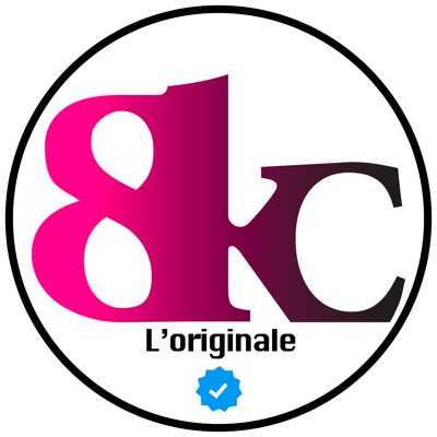 Bookchain8's tweet photo. #NuovaFotoProfilo https://t.co/04IgHfC1gY