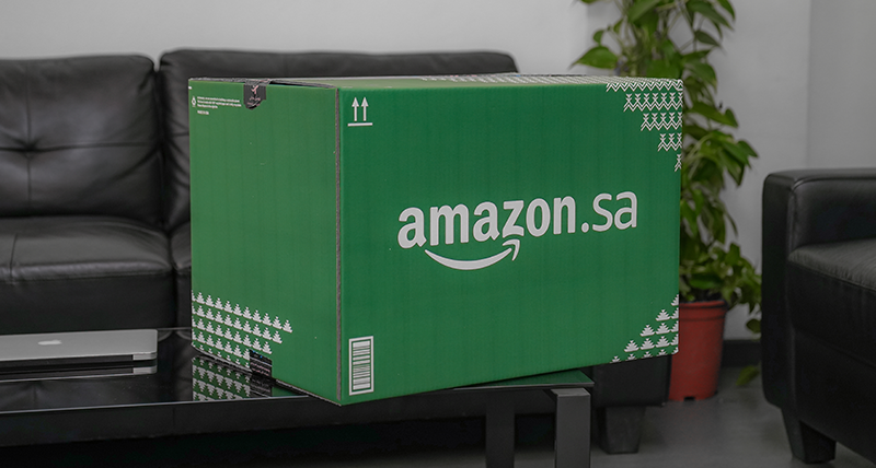 AmazonKSA's tweet photo. تزيّنت بوكساتنا باللون الأخضر💚 , شارك معنا للفوز ب3 بطاقات هدايا بقيمة 500 ريال مع #أمازون_السعودية 🇸🇦
لايك, ريتويت ومنشن لشخص يعز عليك 💚 #هي_لنا_دار #اليوم_الوطني_السعودي 

https://t.co/8AcLw8MIBz https://t.co/4J4e8eWcOT