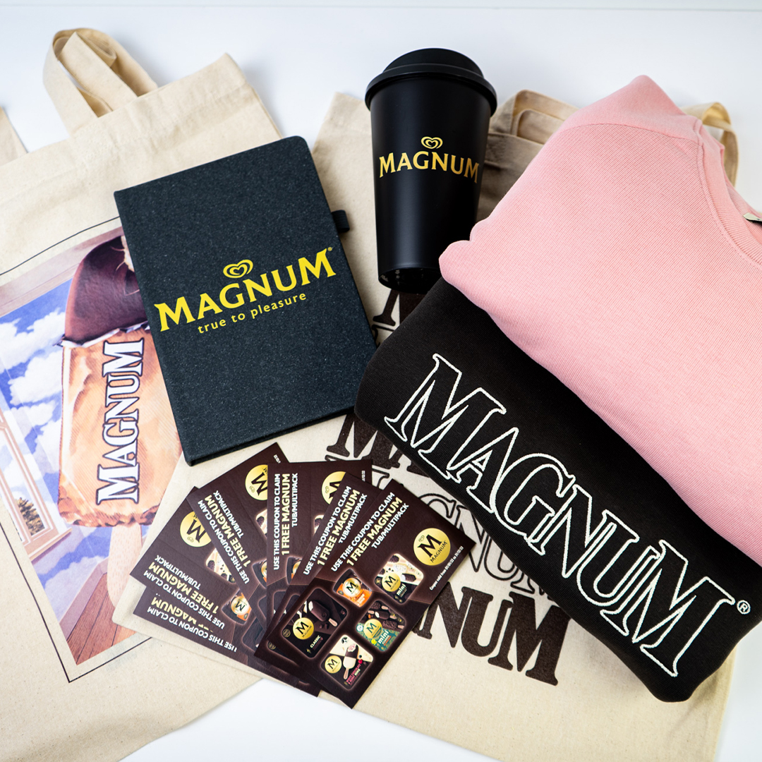 #Freshers is round the corner & we’ve got the perfect starter pack for our Magnum lovers starting their journey 📚. Like 👍 retweet🐥 & tag your uni bestie for a chance to win some Magnum goodies ( & you could be matching 😉 ) #FreshersWeek #UniChecklist #UniLife #TrueToPleasure