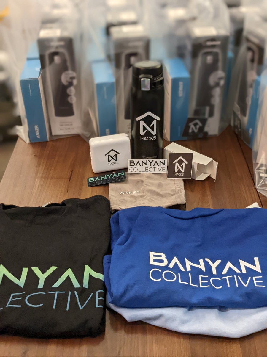 NEAR__NYC's tweet photo. NEAR HACKS NYC starts today! @NEARHACKS

🕥 Check in is at 10:30 AM @alphadaonetwork

⚒️ Builders get a swag bag which comes with a high quality portable charger, water bottle, shirt, &amp; more ✨

See you soon! https://t.co/ajaSQhOufI
