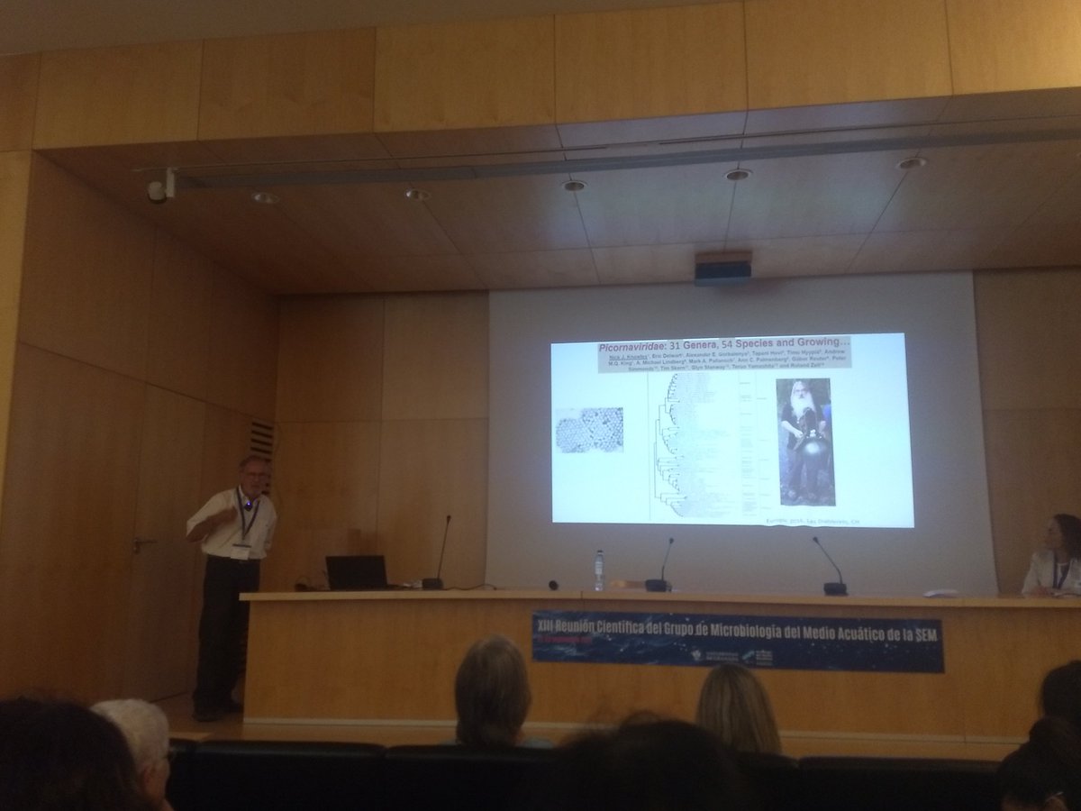 ub_bio's tweet photo. Que riesgo representan los enterovirus y la importancia de su seguimiento en agua residual por @BoschUB @VirusentUB en #XIIIMMASEM @SEMicrobiologia https://t.co/mmt0dx4nTy