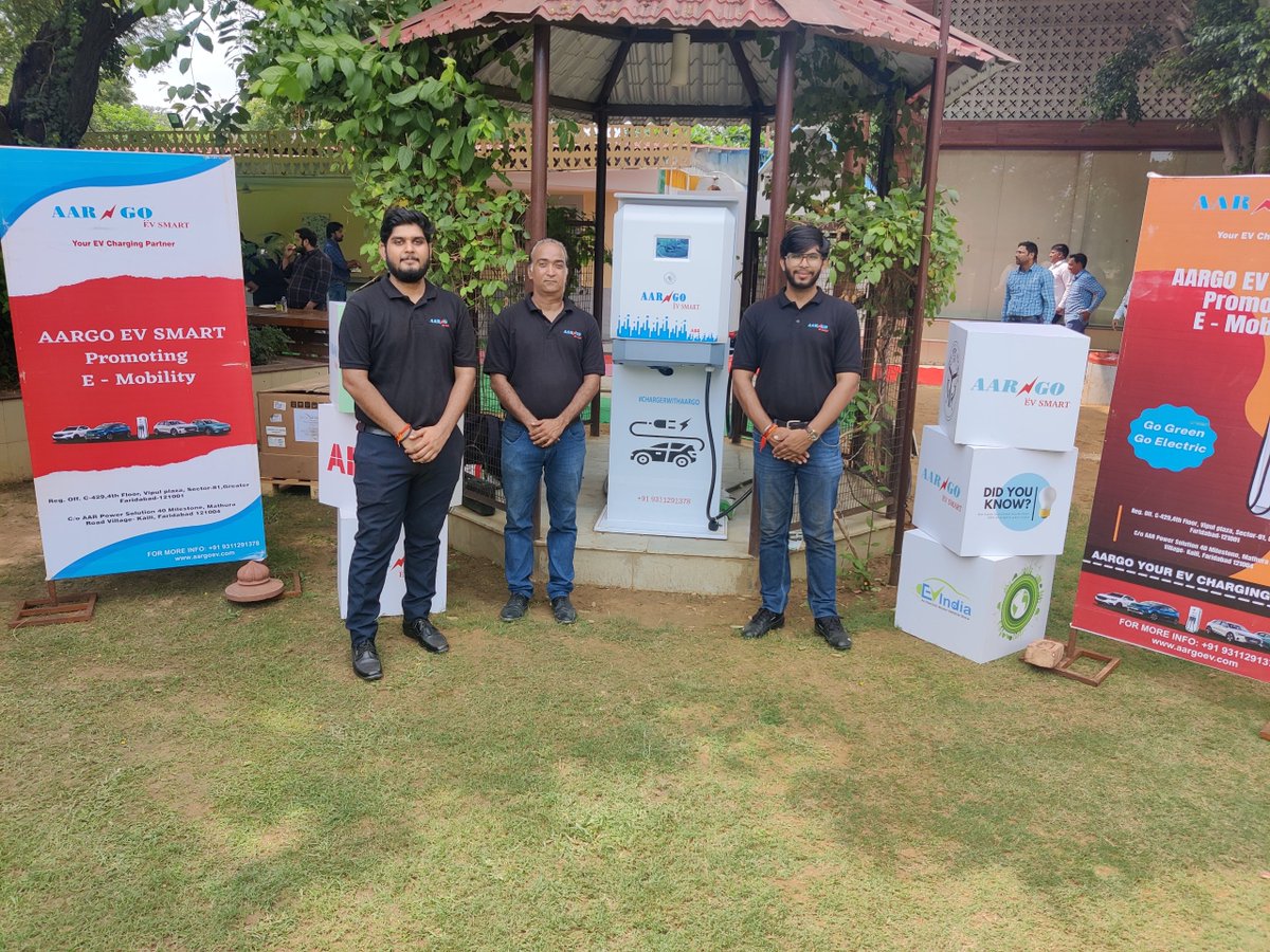 AargoEV's tweet photo. Proud to be a part of Indian Oil Dealer Convention of Gurgaon Division.
Supporting Indian Oil Pledge towards Sustainable E-Mobility Infrastructure in India.
#iocl #IndianOil #aargoevsmart #aargoev #chargewithaargo #GreenEnergy #ABB #EVs #emobility https://t.co/V1yReABfox