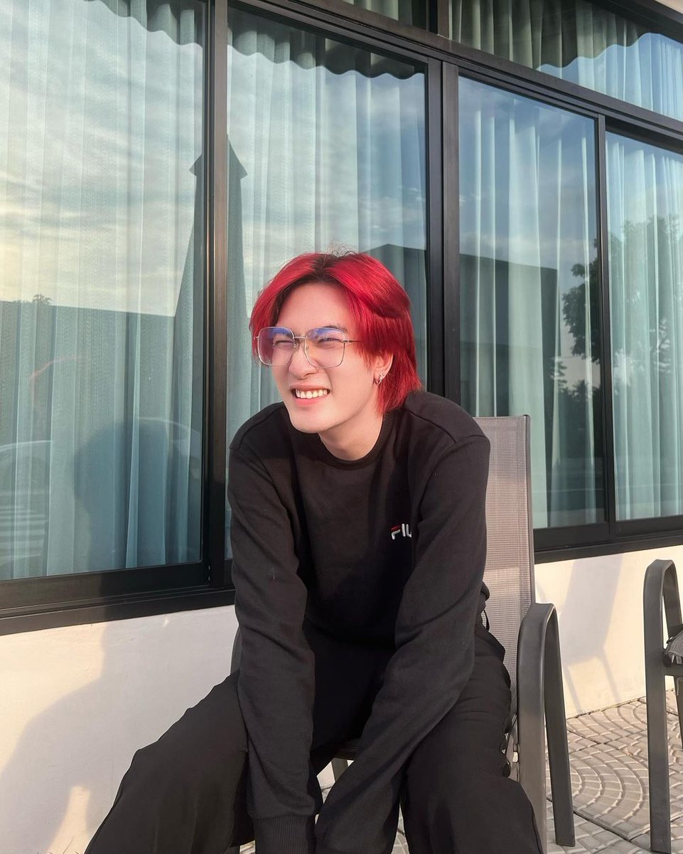 DeTungOfficial's tweet photo. I will grow up with my own path.

Instagram: De’Tung 

🤟🏻Hope You enjoy with your choices 
Love you 

#ตั๋งต้าวเด๋อ 

Click: https://t.co/n5DmCf6yIR https://t.co/dCSM6Yiak7