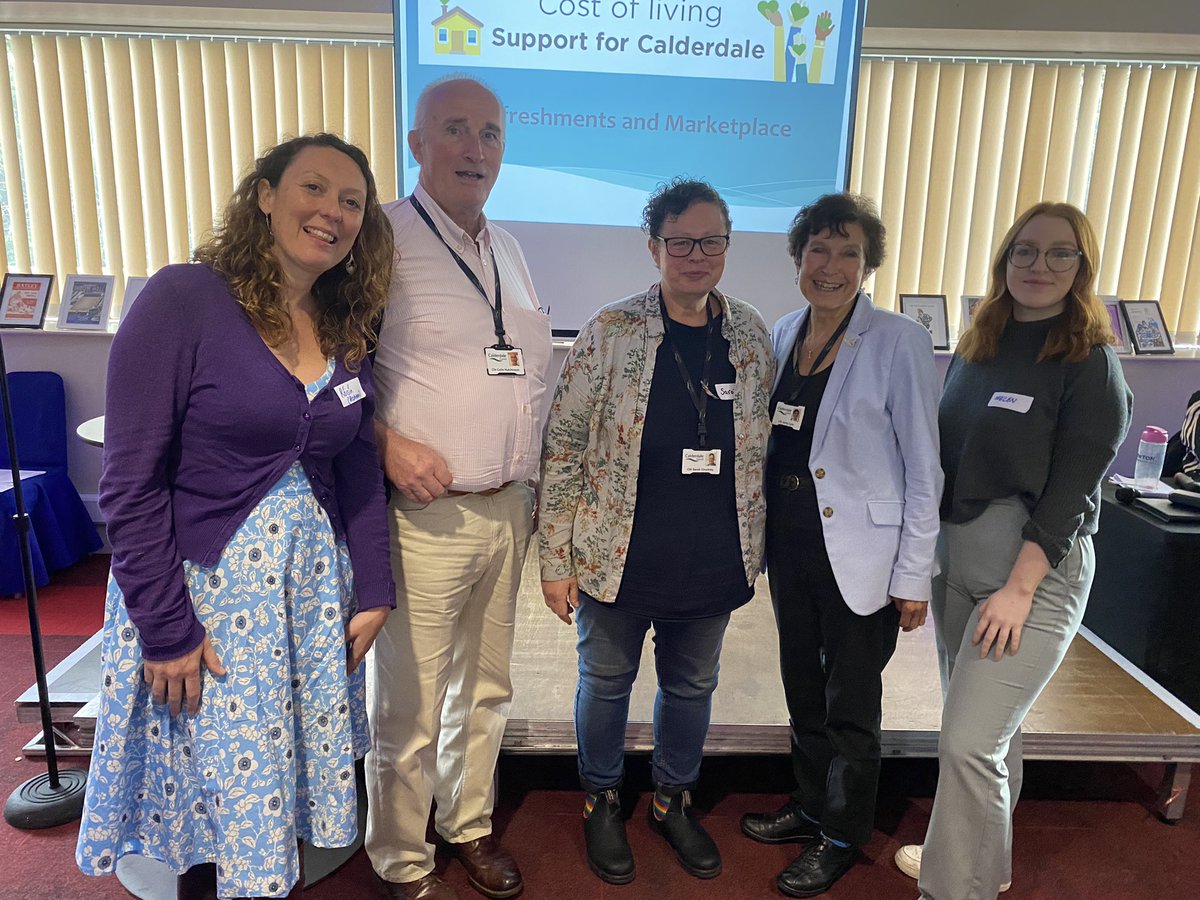 RoisCavanagh's tweet image. Amazing to be with Calderdale and Hebden Royd Councillors at the brilliant #fuelyourknowledge anti-poverty event. Talking about the huge challenges facing our communities with the cost of living crisis and the support available @hebdensnapper @HebdenLabour @ScottAPatient