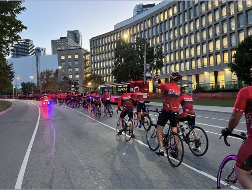 CanadianR2R's tweet photo. And we’re off. The 22nd #RidetoRemember is officially on the way to Ottawa from the @HeroesInLife to the @CPPOM.

A great start to the day and thanks to @CP24 for highlighting our journeys as we honour our fallen heroes. 

#HeroesInLife https://t.co/jKpaqWkDSa