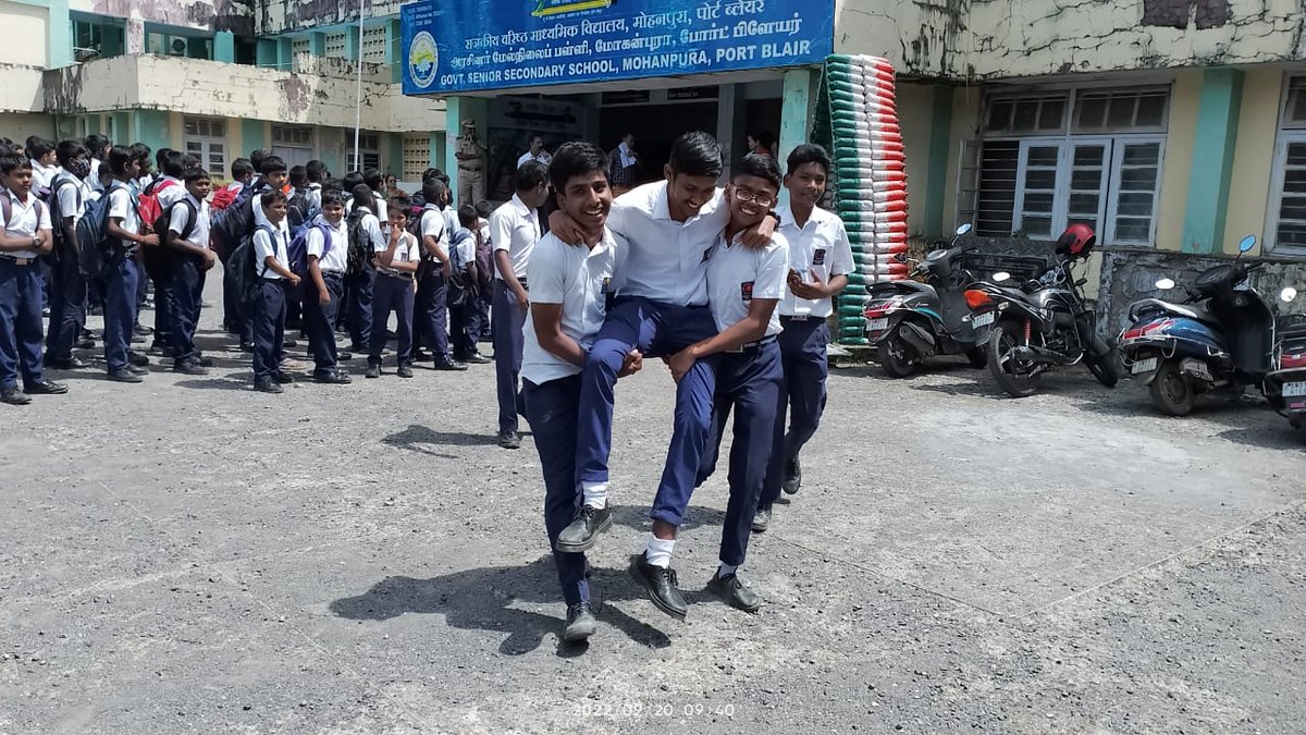 FireService_ANP's tweet photo. #FSAberdeen #FSMarine #FSCampbellbay conducted #MockDrill on Earthquake &amp; #FireSafetyAwareness for students &amp; teachers of #AnandaMargaMiddleSchool, Junglighat,#GSSSchoolMohanpura &amp; #GSSGandhiNagar. 370 students &amp;130 teachers benefitted.#FirePrevention pamphlets were distributed. https://t.co/bnRalnM5VG