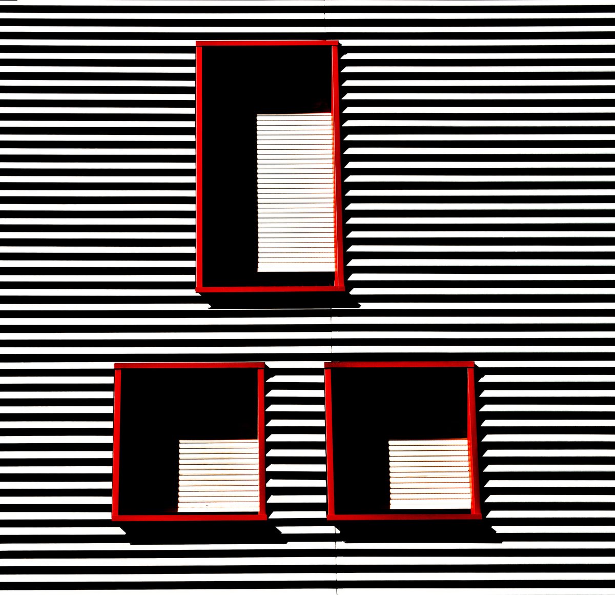 100ASAOfficial's tweet photo. Wicked Windows - By Ash Camas
Published on the Inspiration Gallery @ https://t.co/jteuZDDZOd
#Line #Pattern #Colorfulness #Rectangle #Parallel
Let's spread beauty, Please RT #100ASAOfficial https://t.co/SoHtV9luiK