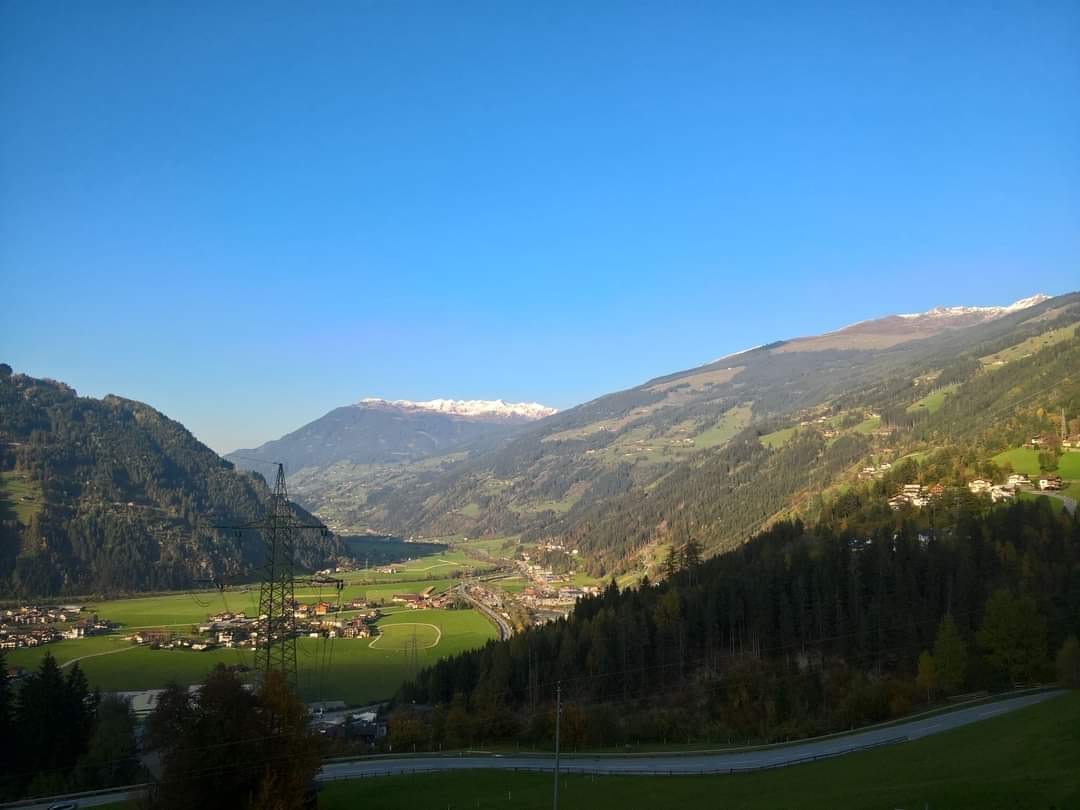 Braunhof's tweet photo. #herfstvakantie in #Oostenrijk? Boek nu op https://t.co/IWexIMOVl6 https://t.co/5s4NRSCGW1