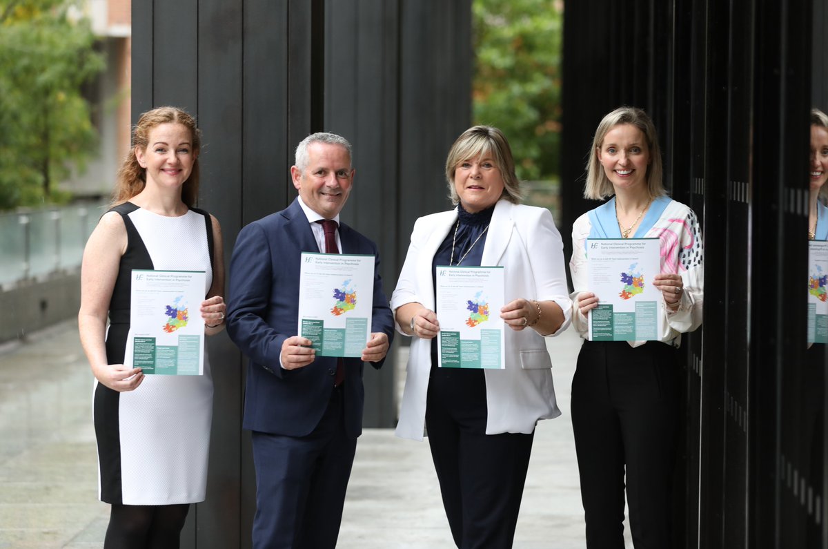 We have launched our National Clinical Programme for Early Intervention in Psychosis Independent Evaluation Report. It looks at the experience of service users, families and staff as Early Intervention in Psychosis teams were implemented. Read more:  bit.ly/3SeUmIW