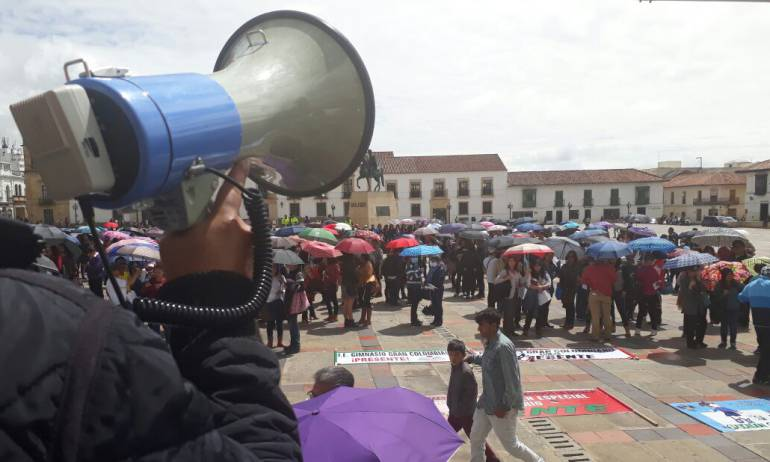 Caracol Radio Boyacá tweet media