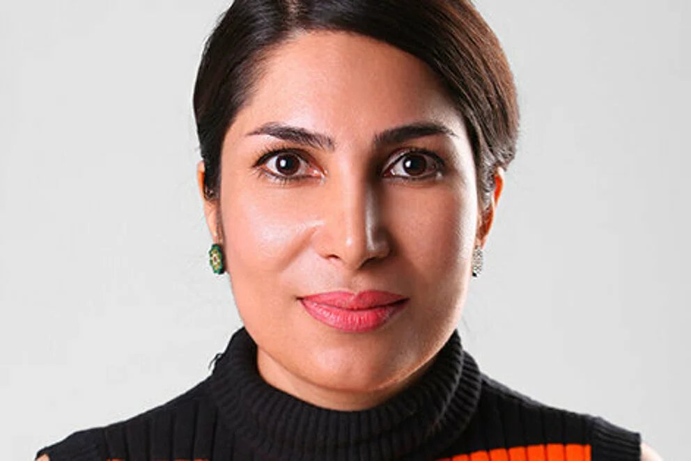 Aprovecho la rebelión de las mujeres en Irán para informaros de que una de las arqueologías contemporáneas más potentes, originales y comprometidas es la que están realizando investigadoras iraníes como Leila Papoli y @MrymShyrazy->