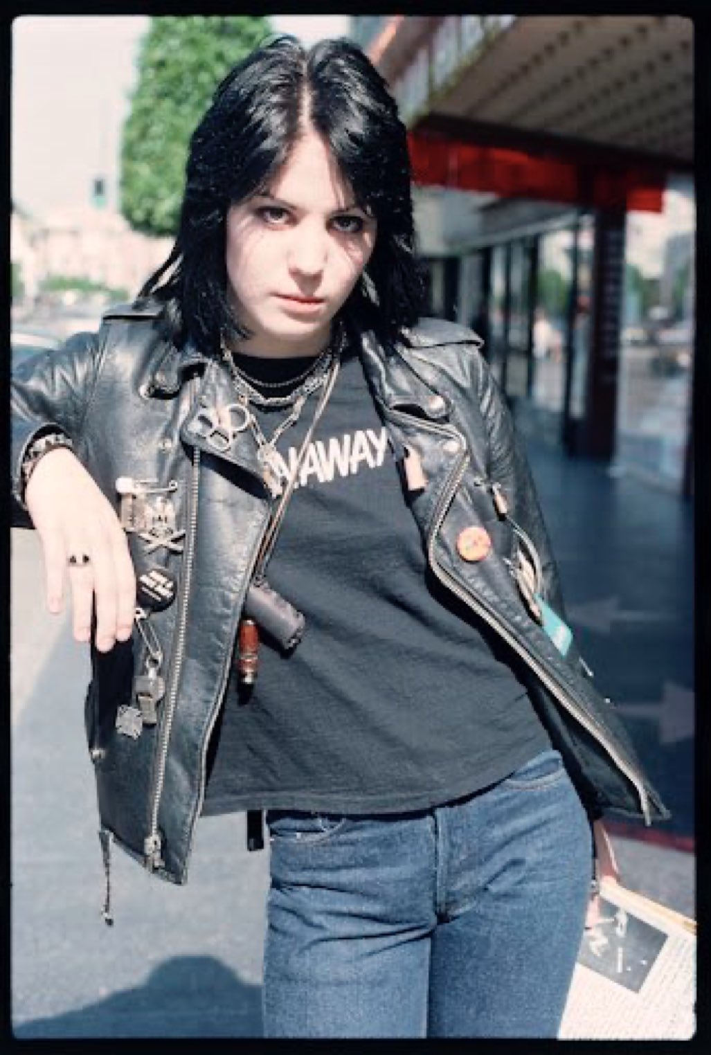 Happy 64th birthday to the one and only Joan Jett! 