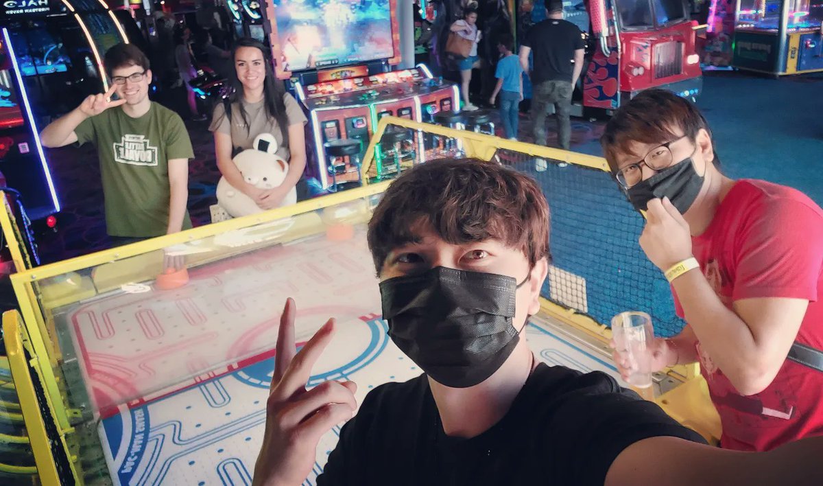 Streamership tweet media