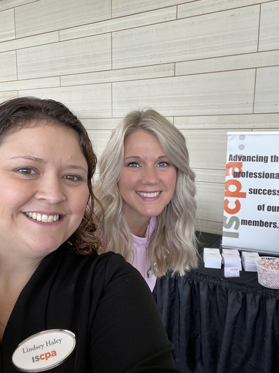 lindseyhaley's tweet photo. It’s WONDERFUL to be back in person at ⁦@IowaCPAs⁩ events! So great to see our members. #IowaCPAs #lovemyjob https://t.co/K1IMKmquLY