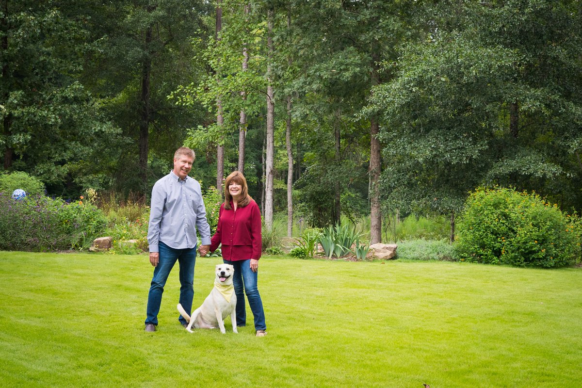 Anne Thayer tweet media