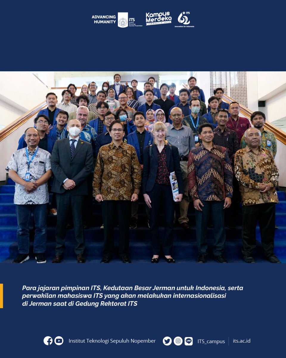its_campus's tweet photo. Bertempat di Gedung Rektorat ITS, pertemuan tersebut membahas lebih lanjut mengenai semakin luasnya peluang melakukan internasionalisasi ke Jerman bagi sivitas akademika ITS.

Simak berita selengkapnya di https://t.co/faUnKisXYG

#ITSCampus #ITSSurabaya #DubesJerman https://t.co/C6vHwVyiNo