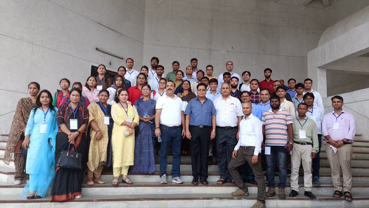 BbauSocialmedia's tweet photo. First day of one week-long DST-FIST supported training session on“Characterization Techniques and Advance in Research (MRS/Metabolomics)”.
1/2
@ProfSanjaySingh
@iitgn @EduMinOfIndia @dpradhanbjp @OfficeOfSDhotre @SanjayDhotreMP https://t.co/WfSK4xUFl5