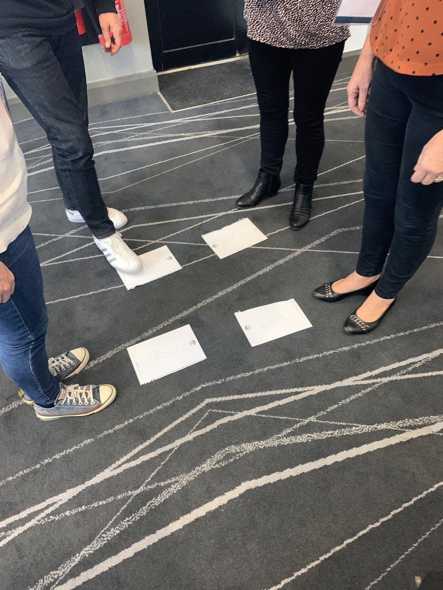 Simon Bond tweet media