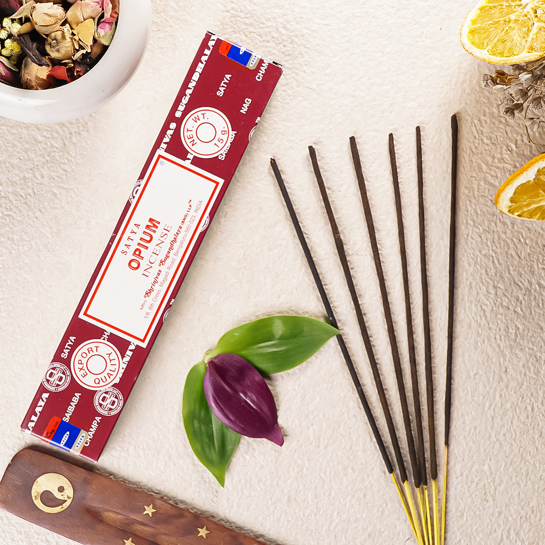Satya Opium (Afyon) Aromalı Masala Stick Tütsü

🌿İnsanın içerisinde yer alan ve dışa vurulmayı bekleyen enerjinin açığa çıkmasına yardımcı olmaktadır.
🌿Kötü enerjinin uzaklaşmasına yardımcı olarak yerini iyi enerjinin almasını sağlar.

#enerjipatlaması #tütsü #meditasyon #afyon