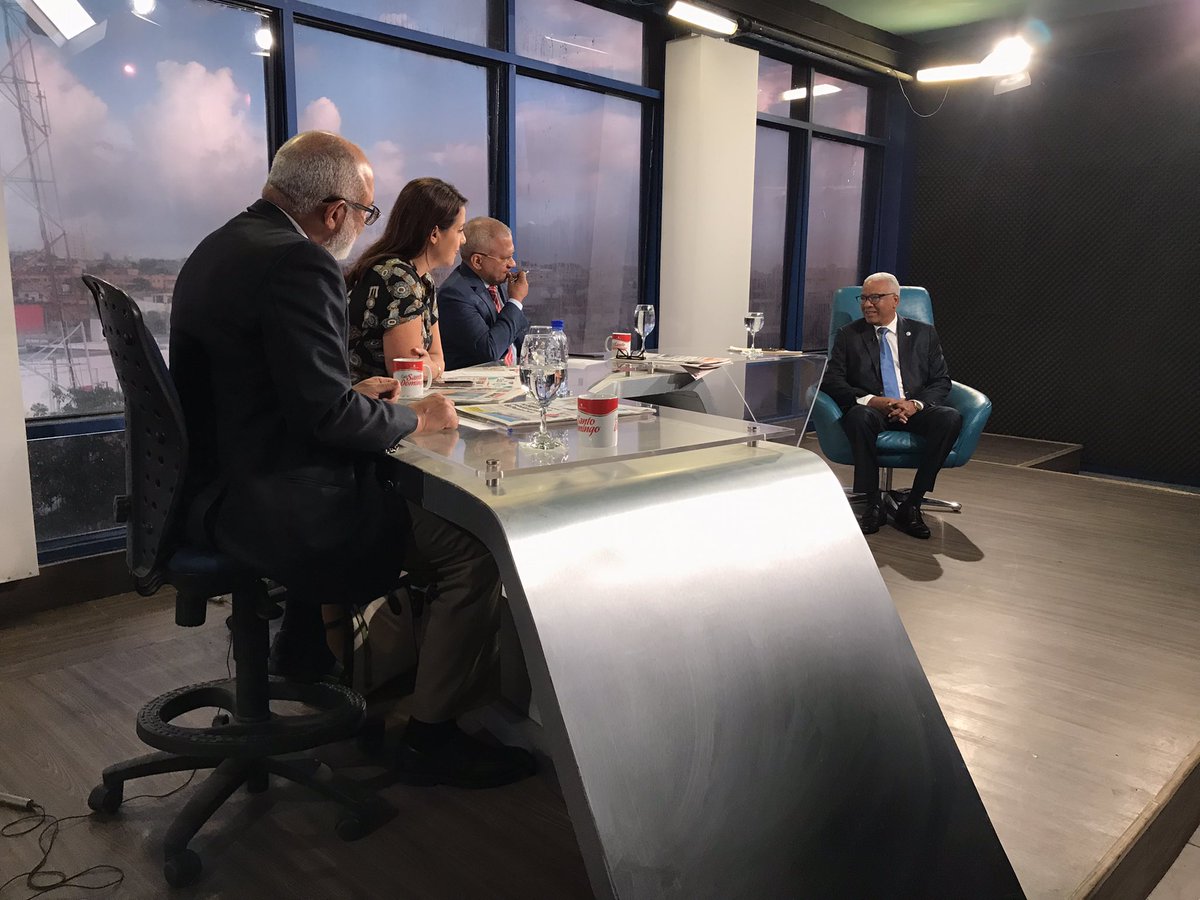 Matinal5's tweet image. En el aire conversamos con el Lic. Juan Rosa director general de Jubilaciones y Pensiones a cargo del Estado @pensionesrd , sintonízanos por @TelemicroHD
