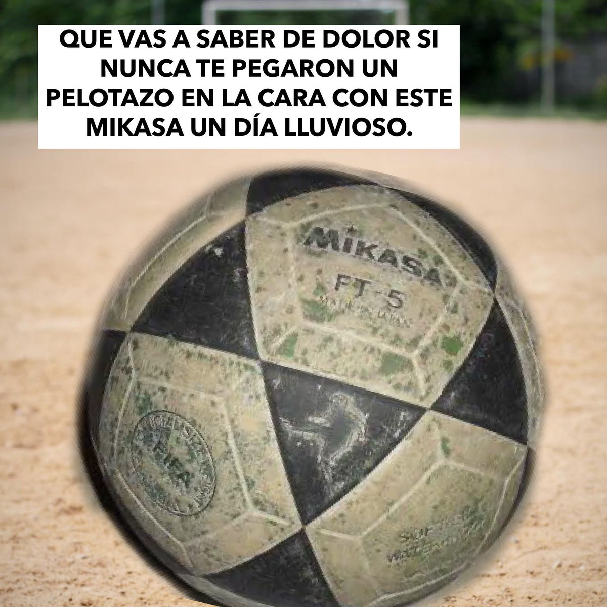 RichardMendezTV's tweet photo. Que vas a saber de dolor si nunca te dieron un pelotazo en la cara con un Mikasa un día lluvioso. https://t.co/Beba0ubDhh
