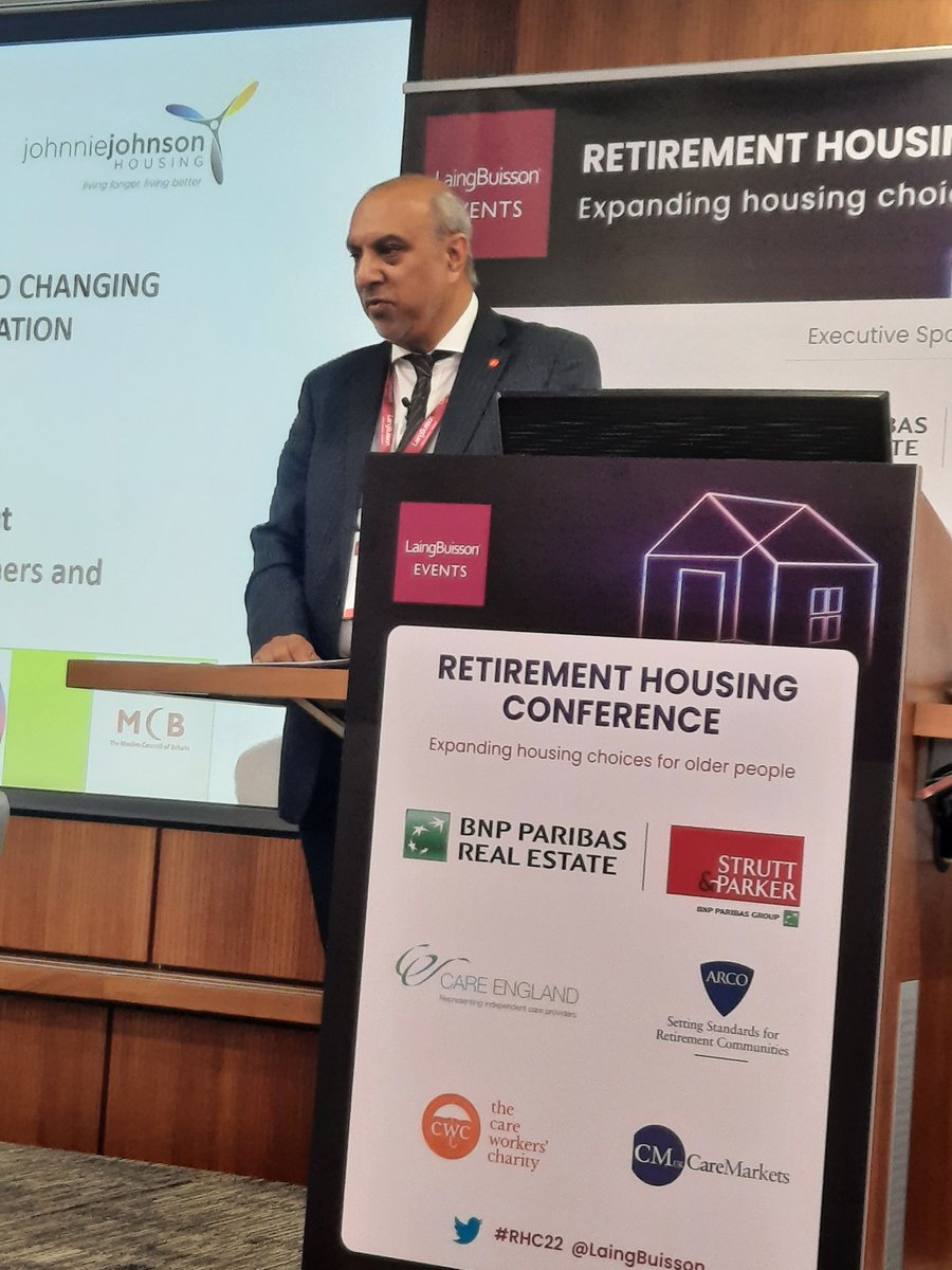 ARCOtweets's tweet photo. How do we promote 'Ageing Well' for social minority groups? Abdul Ravat from @TheAbbeyfield tackles this critical question at #RHC22 https://t.co/P7idMIlvy1