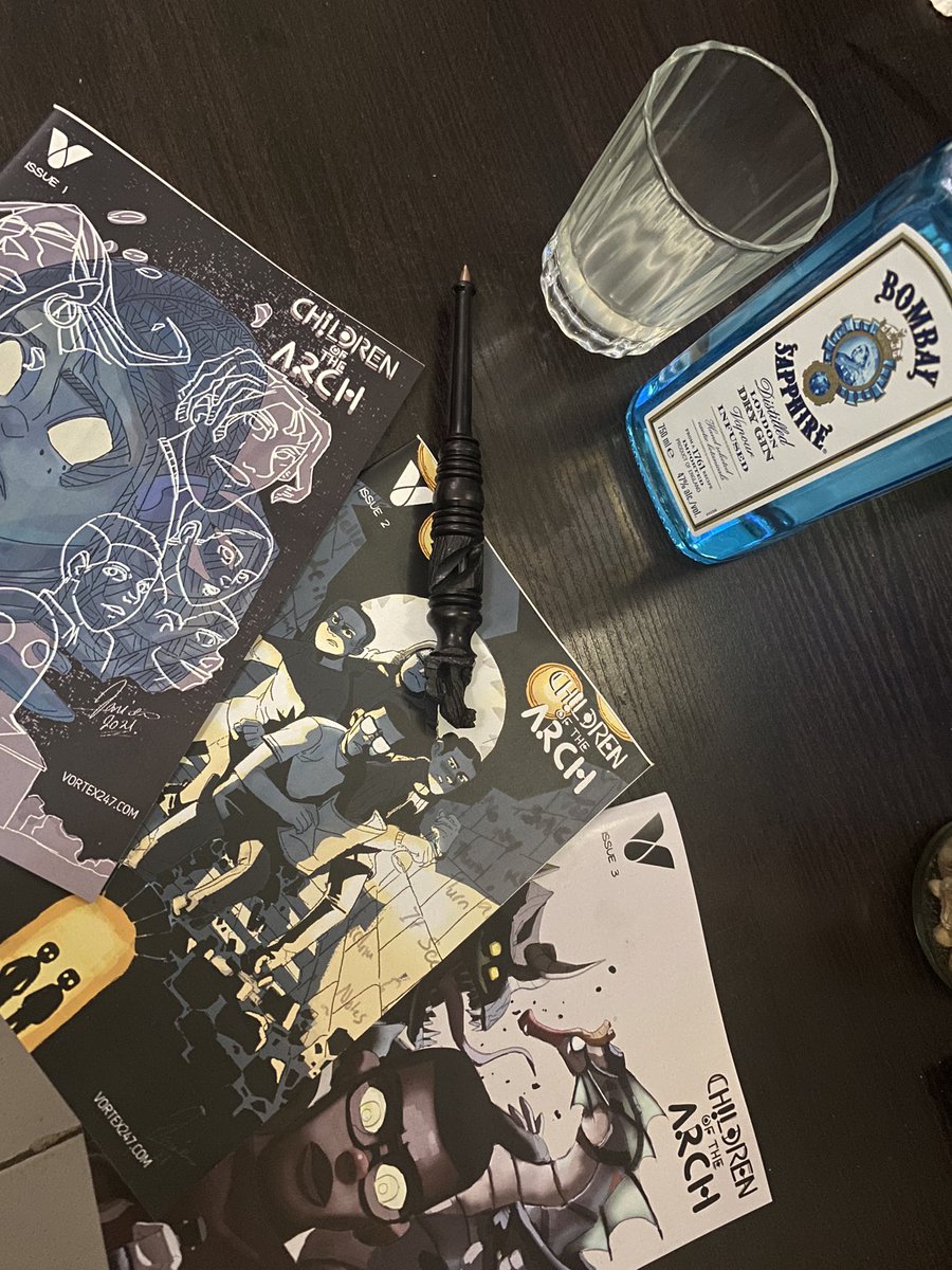 vxcomics's tweet photo. VX LIVE and chill and the writer of Children Of The Arch Daniel Asisah discusses with our fave cosplayer @_sixtailedfox by 6pm Nigerian time the new exciting world of COTA.

Join the conversation to win free signed copy!  ☄️🔥

But chapter 1-3 of COTA @ComicConAfrica 

#Comics https://t.co/V8PlvNYzsq