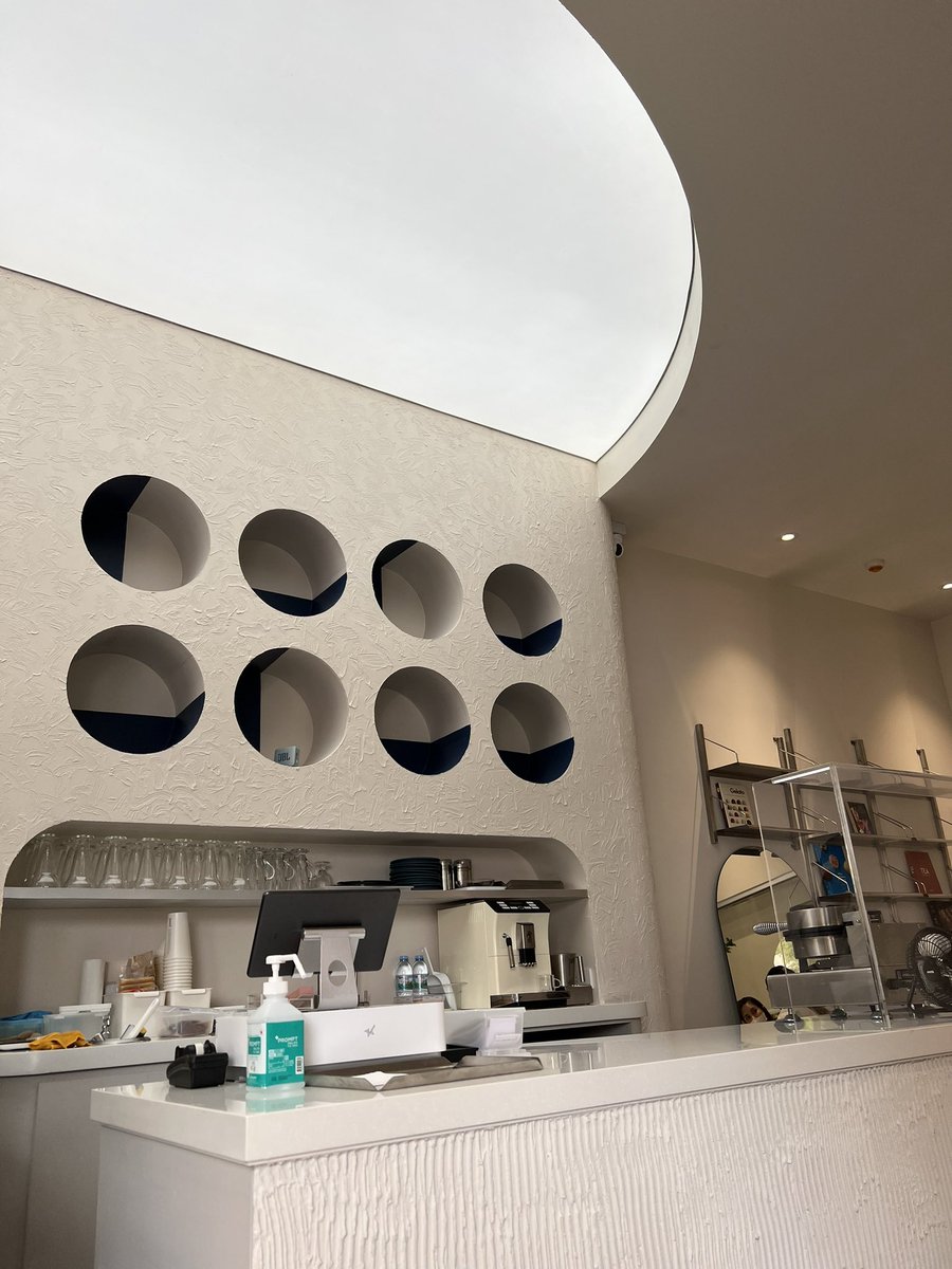 other_qa's tweet photo. Gelato Elementary ร้านเจลาโต้เปิดใหม่ที่โครงการ Block 28 แถวตลาดสามย่าน มีหลากหลายรสให้เลือกกก ร้านไม่ใหญ่มาก แวะมาลองกันได้ มีที่จอดรถโครงการ #อร่อยไปเเดก https://t.co/mp6ipgl0gM