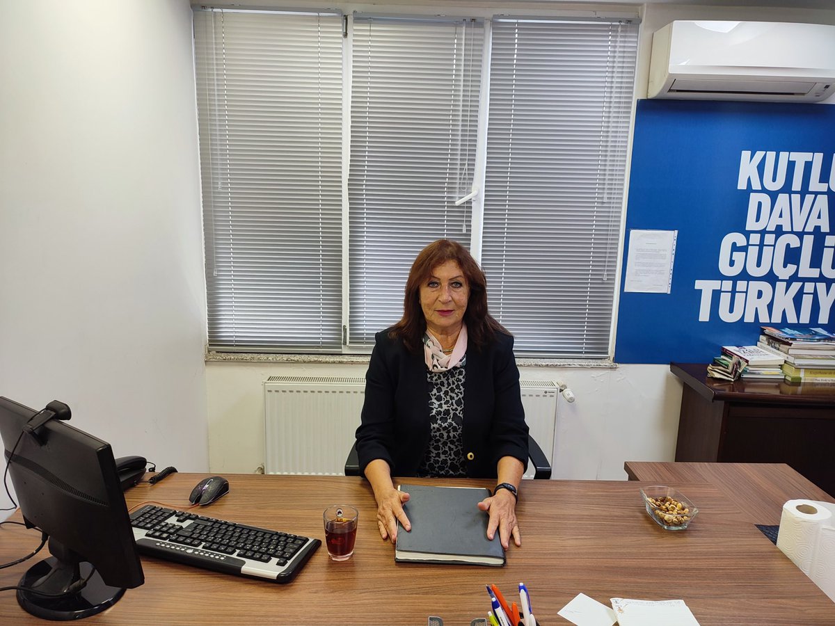 Bugün AK Parti Bakırköy ilçe nöbetçimiz;
İlçe Yönetim Kurulu Üyemiz
Sayın; Gülen Yüksel 
<a href="/YuksellGulen/">Gülen Yüksel</a> 

⏰İlçe Nöbet Saatimiz; 10:00-17:00

ℹ️ Soru, görüş ve önerileriniz için numaramız👇
☎️ 0212 660 89 86

#İnandığınYoldaYürü #Bakırköy

akuyelikistanbul.org