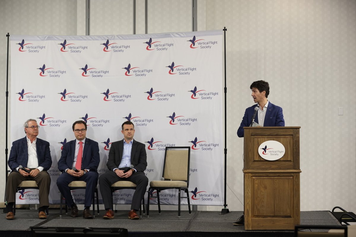 <a href="/rexalexander62/">RJ Alexander</a> <a href="/fivealphallc/">Five-Alpha LLC</a> Great talks on #Hydrogen #Infrastructure by @aviationArturo Garcia-Alonso of @AVports (chair), Gaël Le Bris of @WSPusa, Michael Dyment of NEXA Capital &amp; Sean Jones of <a href="/Airbus/">Airbus</a>!
Learn more about VFS #H2aero efforts: vtol.org/hydrogen
#H2eVTOL #H2Flight #H2aviation #AAM #eVTOL
