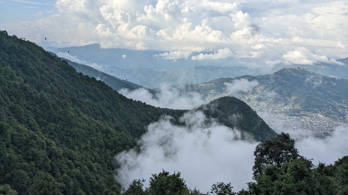 yllwu's tweet photo. This week YU is conducting a workshop with our partners @ IFRC in Nepal. Breathtaking views, smart discussions, chats with friends - great combo for innovation to flourish!

 #designthinking #usercentereddesign #designforgood #experiencedesign #designforhumans https://t.co/KruAfIo1Ev